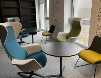 fauteuils salle de pause entreprise