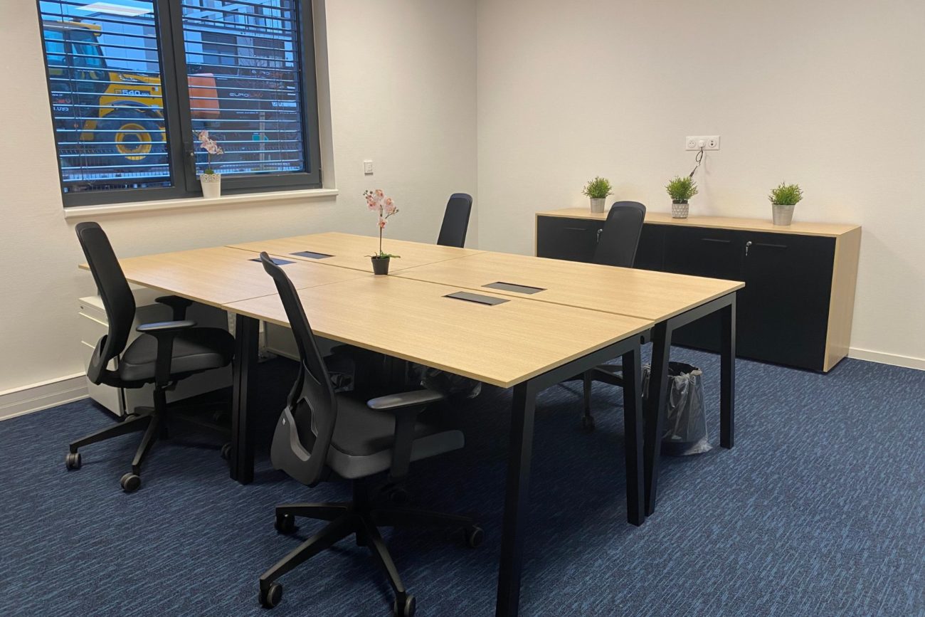 tables de travail avec trappes top access