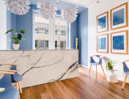 aménagement espace d'accueil clinique dentaire