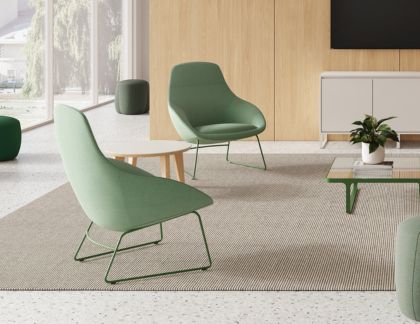 fauteuils d'accueils verts